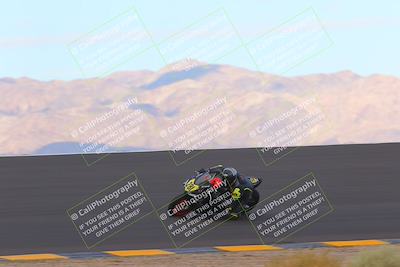 media/Sep-11-2022-SoCal Trackdays (Sun) [[81b7e951af]]/Bowl (820am)/